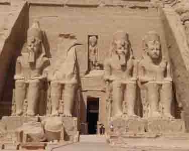 Abu Simbel Temple -best Egypt travel packages "Queen Hatshepsut trip vacation"